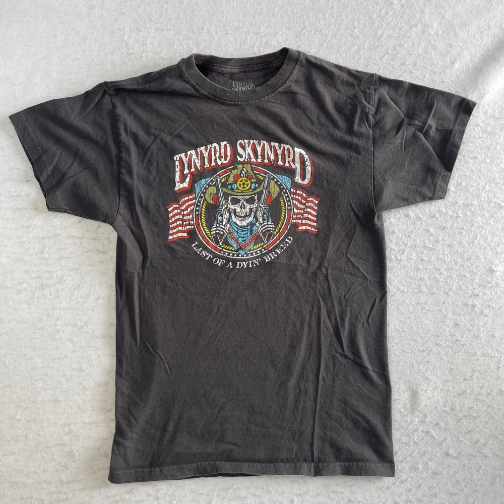 Lynyrd Skynyrd Graphic T-Shirt Mens Small Black Last of a Dyin' Breed Rock Band